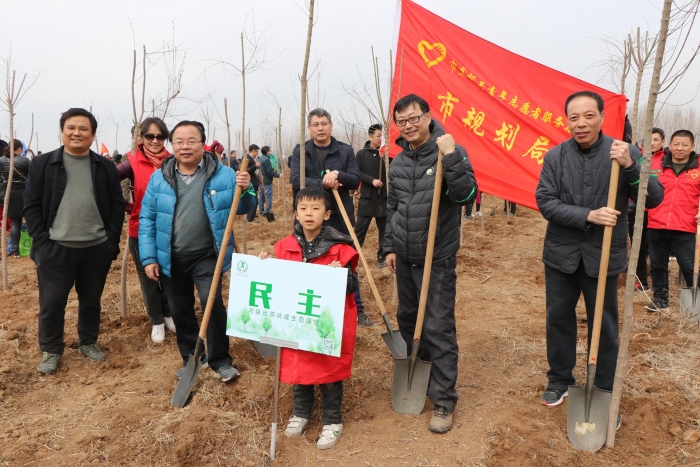 淄博市有多少人口_山东省淄博市有多少人口(2)