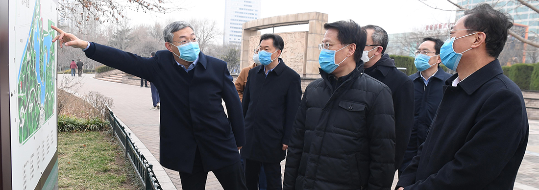 淄博市人民政府 首页大图 江敦涛调研城市建设和管理工作
