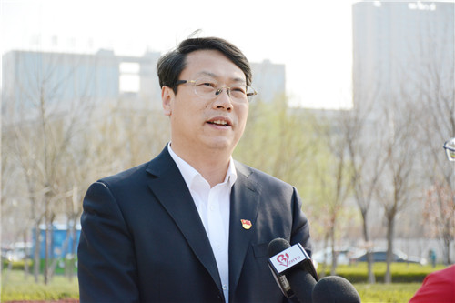 擦亮城市名片主城区当龙头做表率