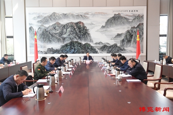 淄博市委理论学习中心组进行集体学习